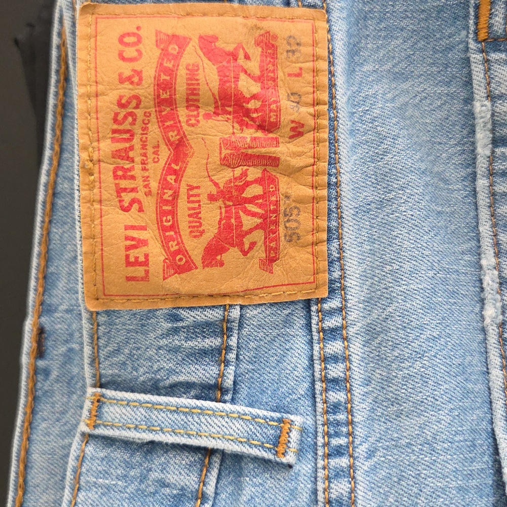 Levi's 505 Men's Relaxed Fit Light Blue Jeans